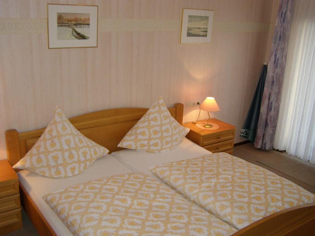 Gaestehaus Cornelia Wildensee Chambre photo
